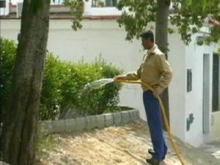 RIEGO MANGUERA 01  ECOLOGIA